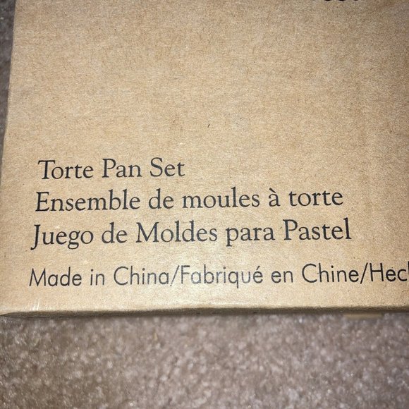 NEW Pampered Chef Torte Pan Set 10.5” Round Fluted Side 1706 Factory Sealed Pans - Picture 3 of 5